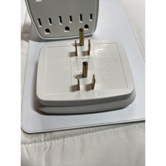 Intertek C2603 6 Plug Outlet X2 Used Working Tested - Picture 3 of 7